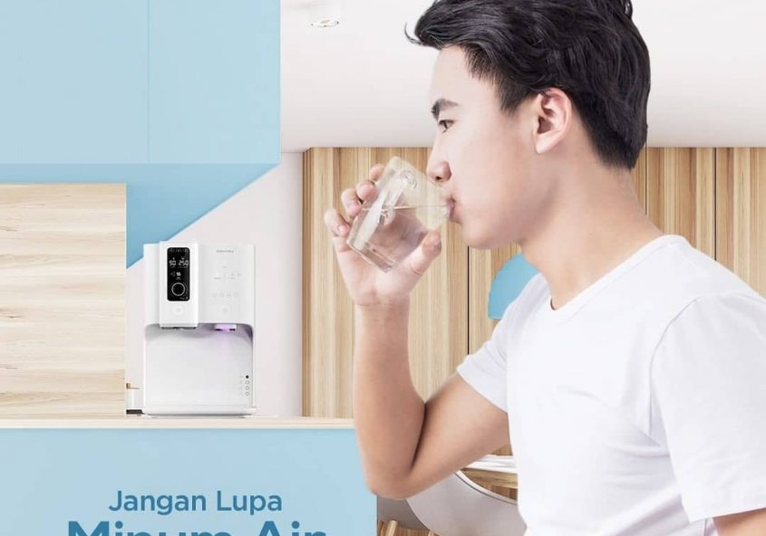 Menurut Institute of Medicine’s Food and Nutrition Board, wanita membutuhkan air 2,7 liter per hari,...