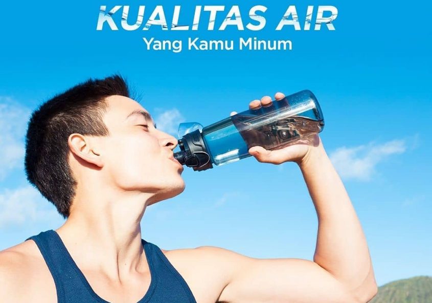 Sehabis berolahraga tubuh kita cenderung merasa dahaga dan ini pertanda bawah tubuh kita kekurangan ...