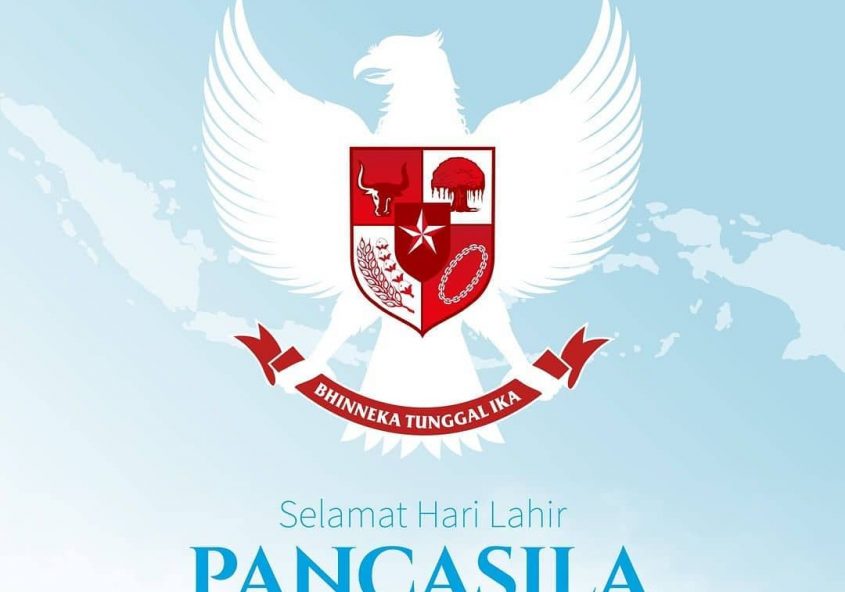 Perjuangkan persatuan dan nilai-nilai Pancasila.
Mari pegang teguh dasar negara Indonesia.
Selamat H...