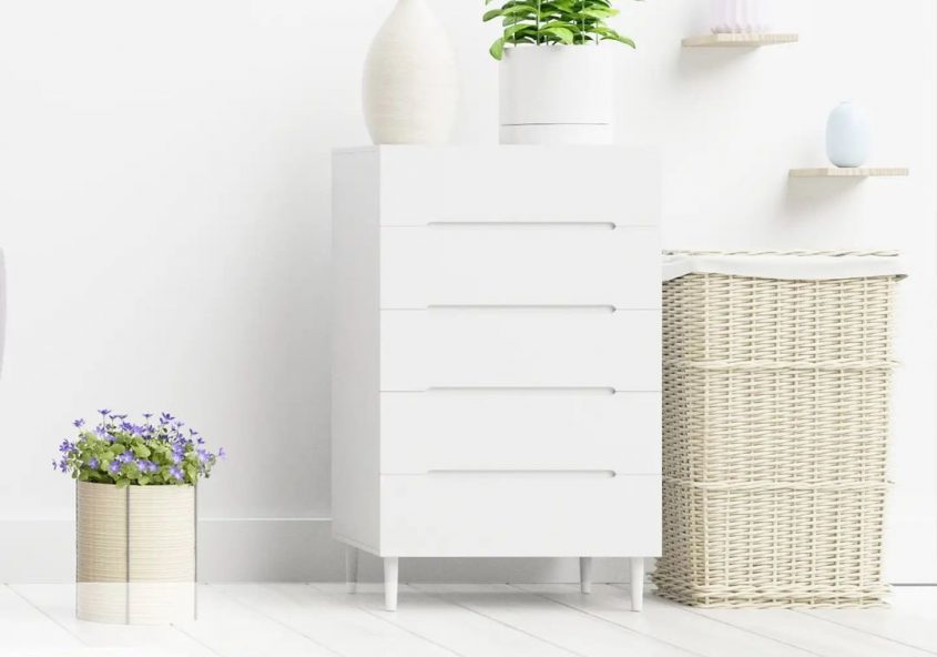 Gimana cara mengurangi bahaya polusi dalam ruangan? Rajinlah membersihkan rumah secara rutin, buang ...