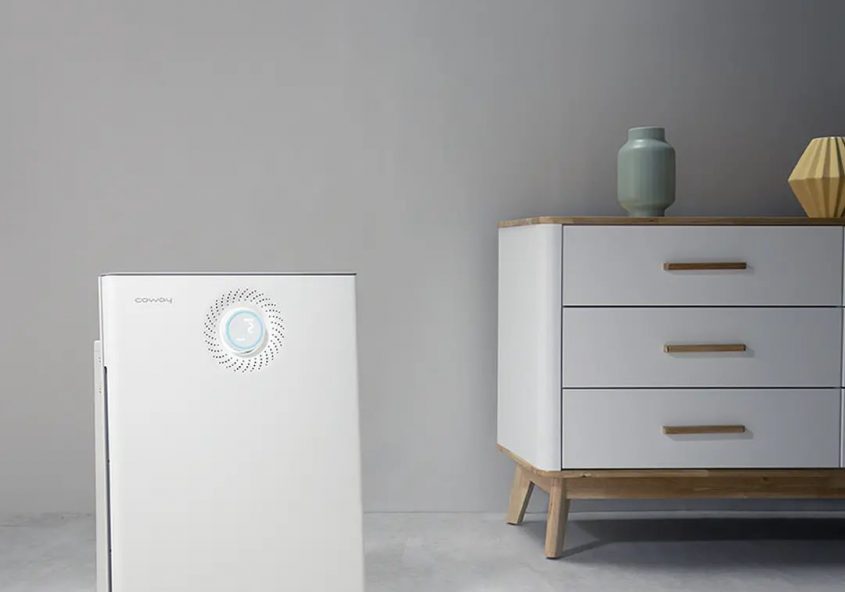 Temani kamu menjalani segala aktifitas di rumah aja dengan perlindungan Tornado Air Purifier. Perlin...